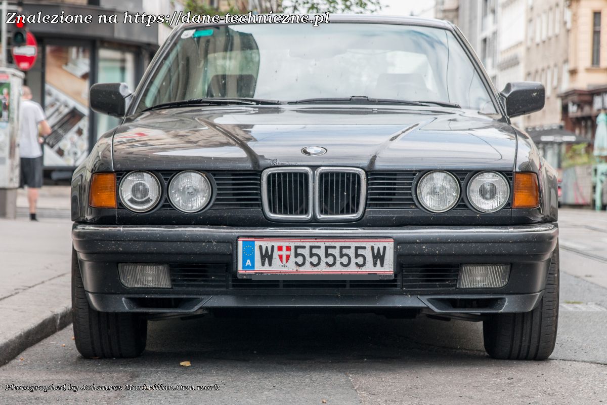 BMW Seria 7 E32 na dane-techniczne.pl
